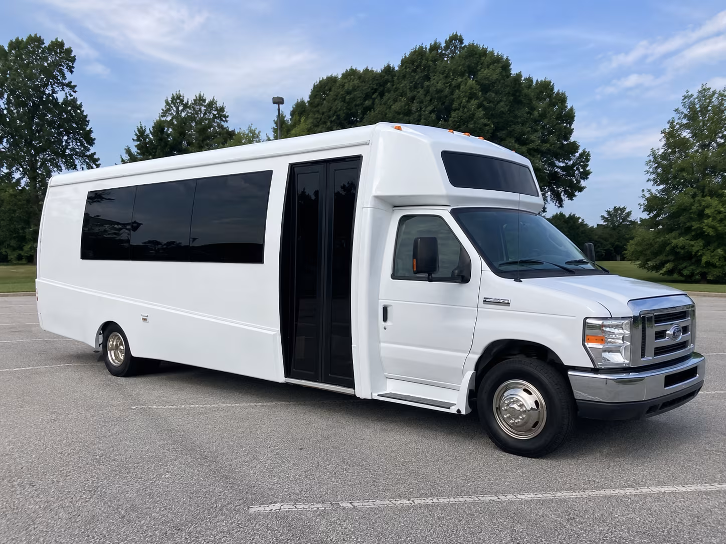 bountiful 18 passenger party bus