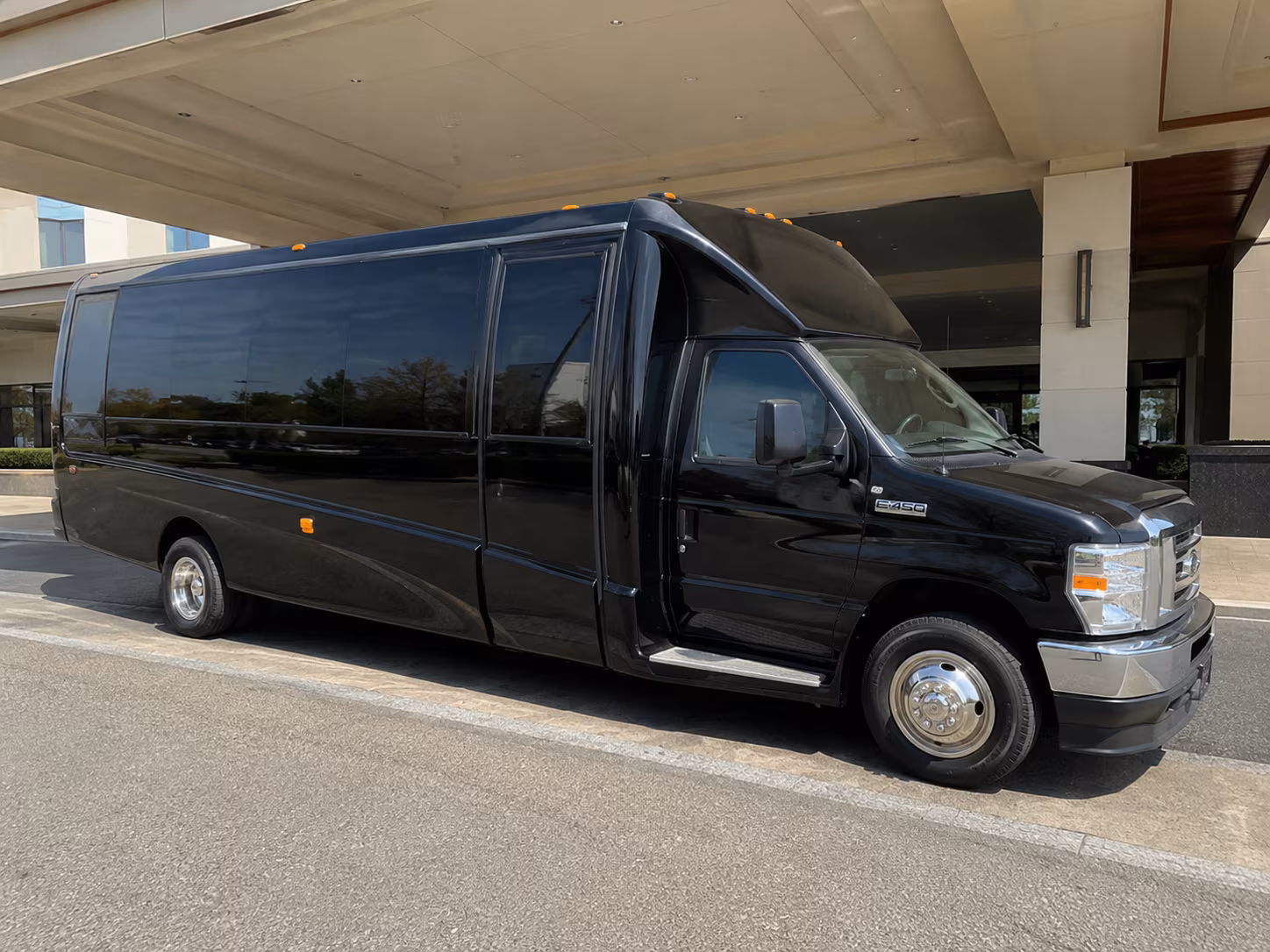 holiday party bus rental