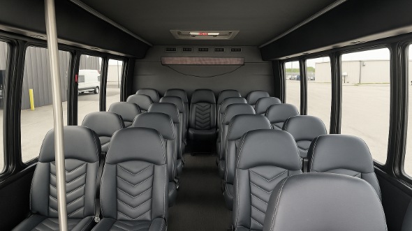 bountiful 18 passenger minibus rental
